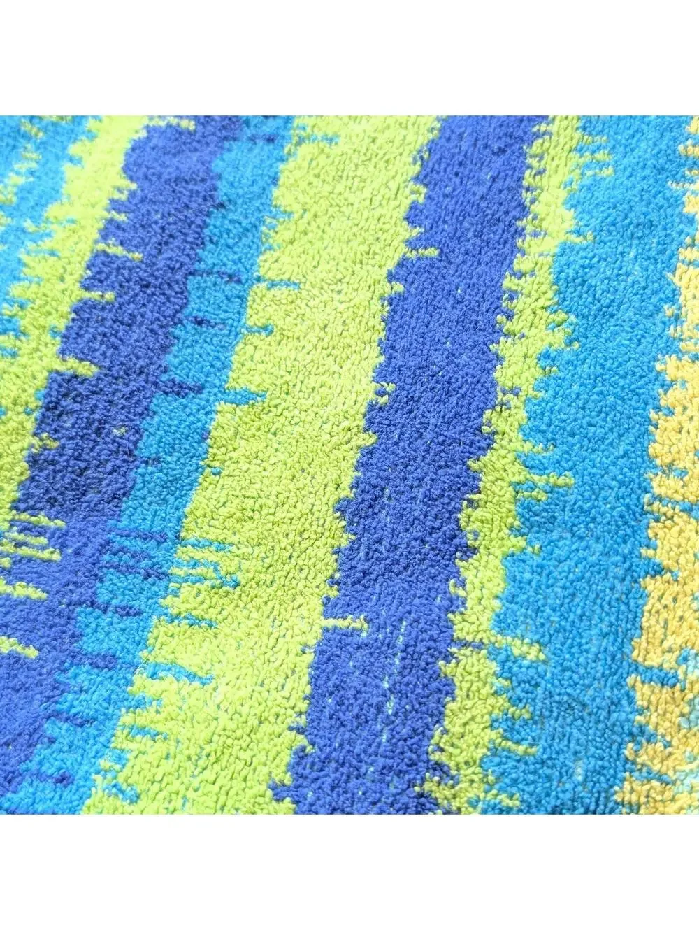 Vintage Beach Towel with Colorful Striped Zig Zag Pattern